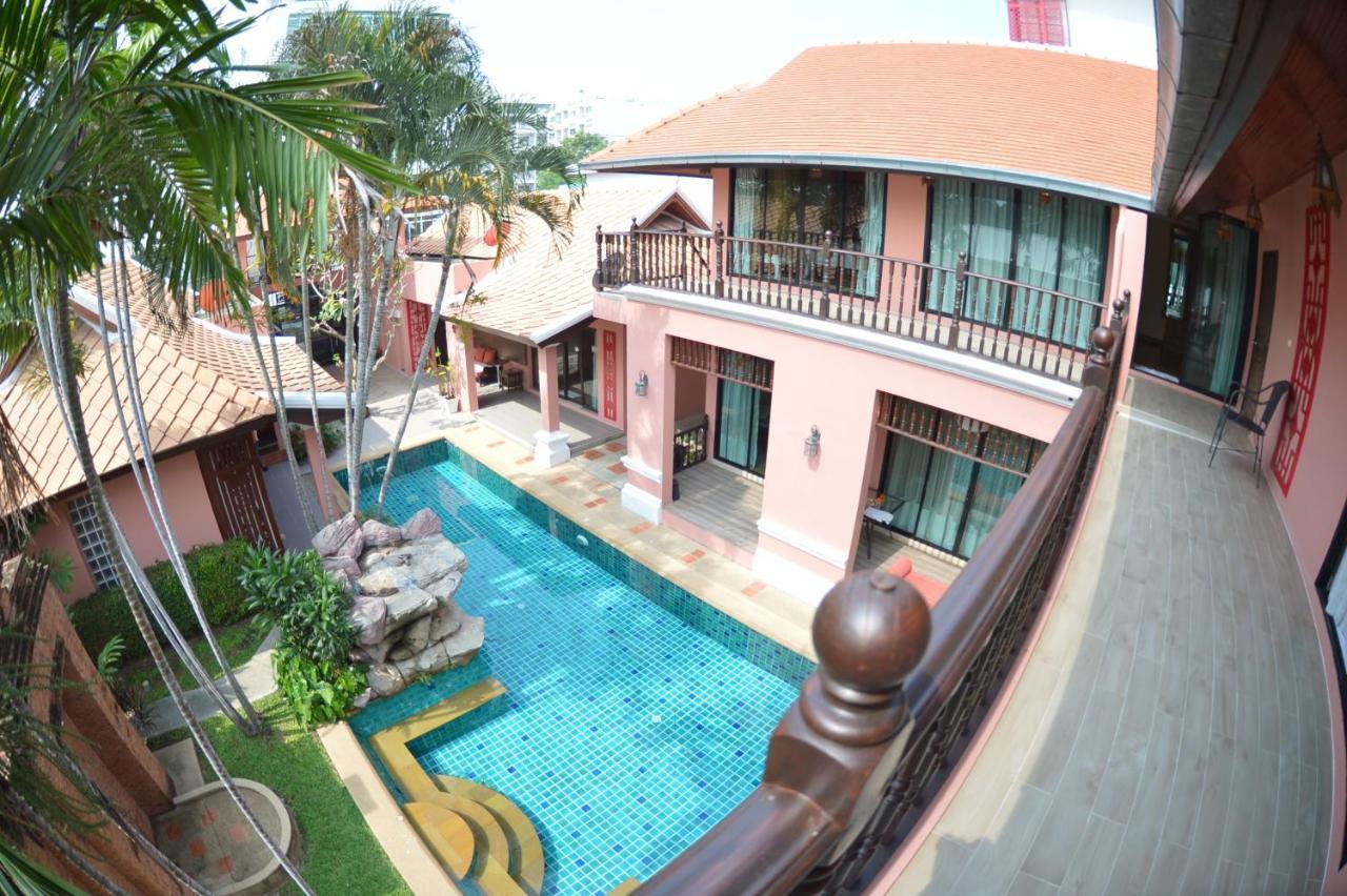 พระตำหนักวิลล่า 10 ห้องนอน พร้อมสระว่ายน้ำส่วนตัว Pattaya Luaran gambar