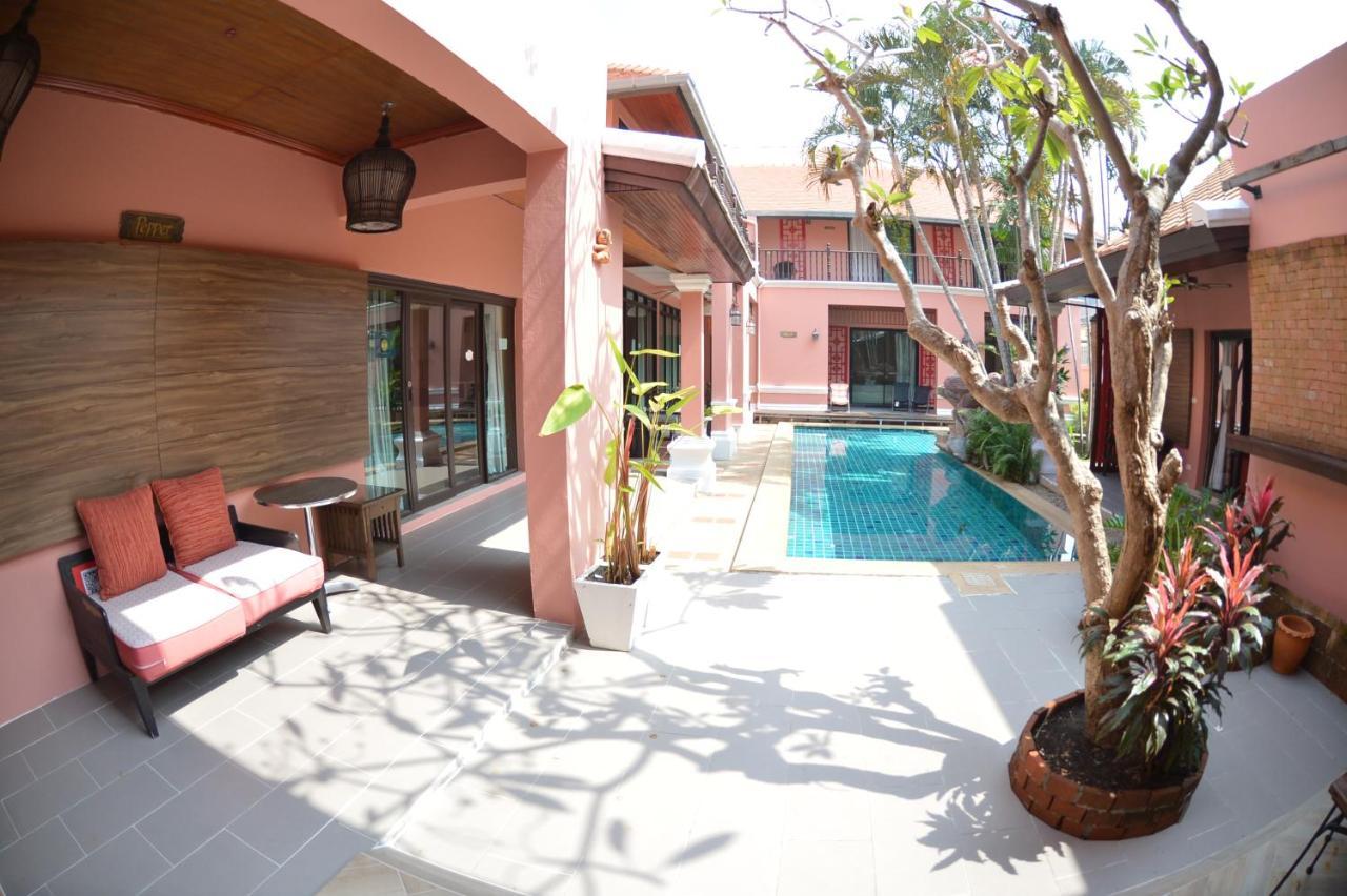 พระตำหนักวิลล่า 10 ห้องนอน พร้อมสระว่ายน้ำส่วนตัว Pattaya Luaran gambar
